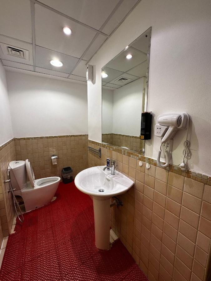 Lunar Hostel 96 Dubaj Kültér fotó