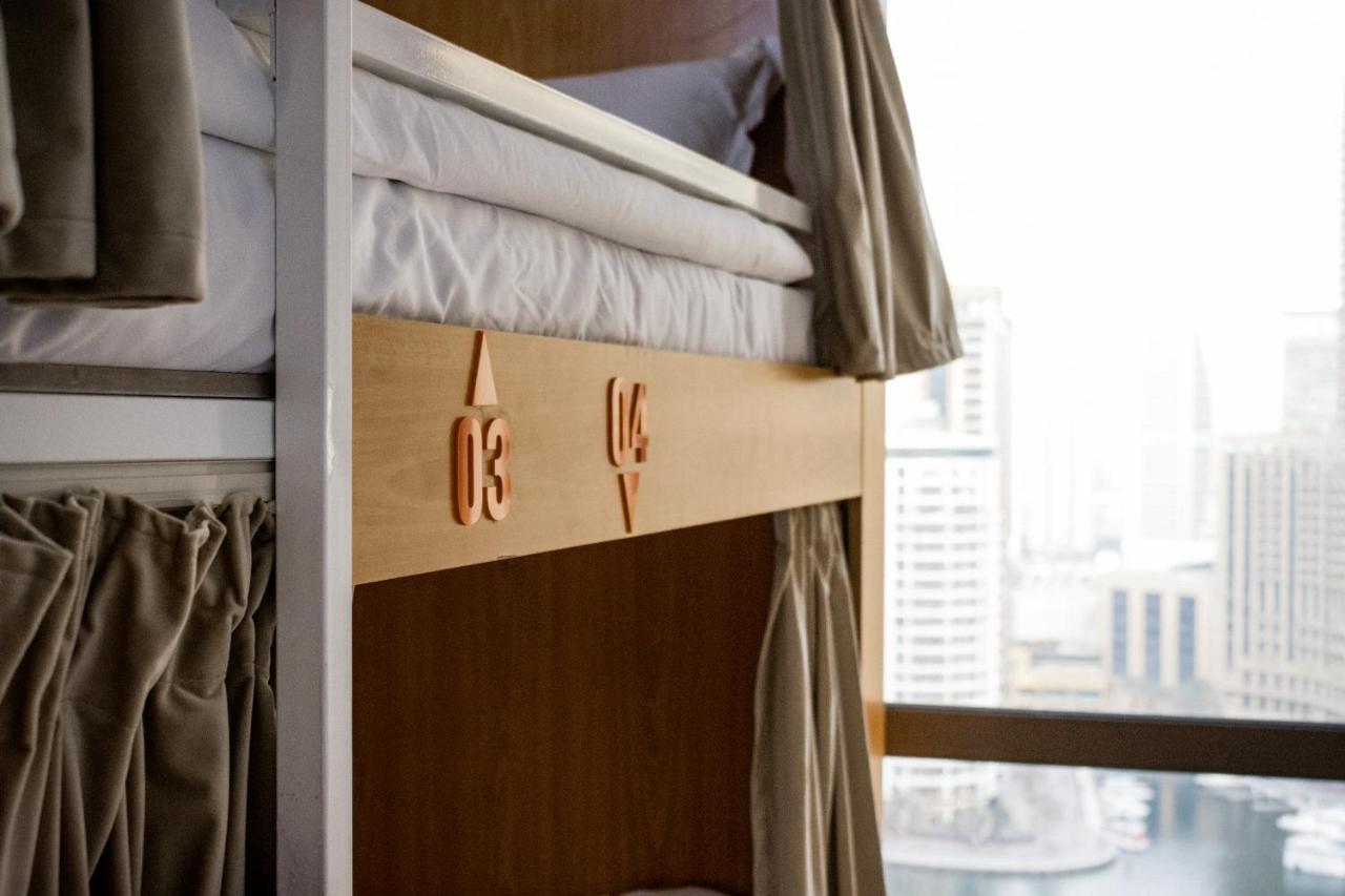 Lunar Hostel 96 Dubaj Kültér fotó