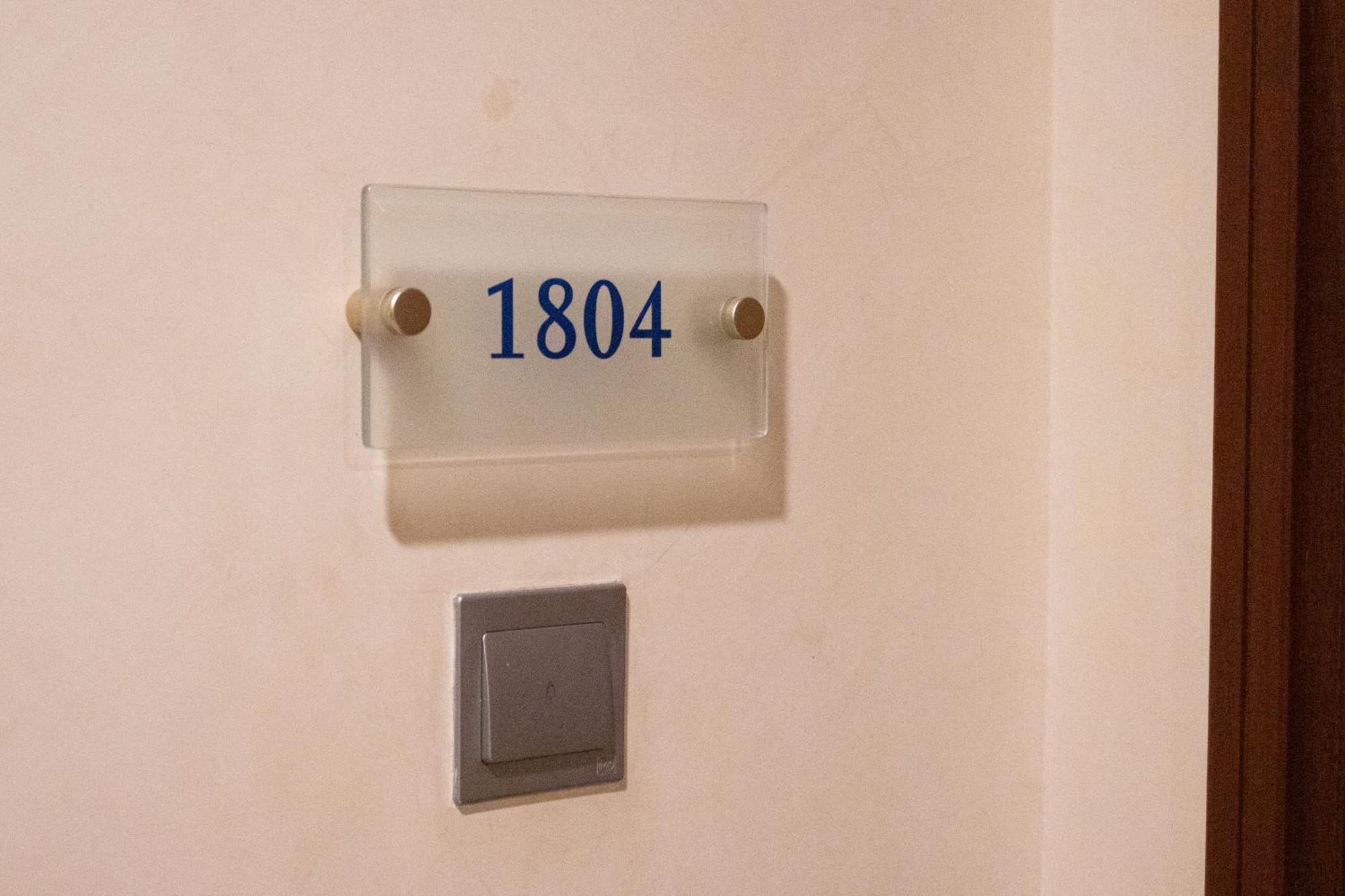 Lunar Hostel 96 Dubaj Kültér fotó