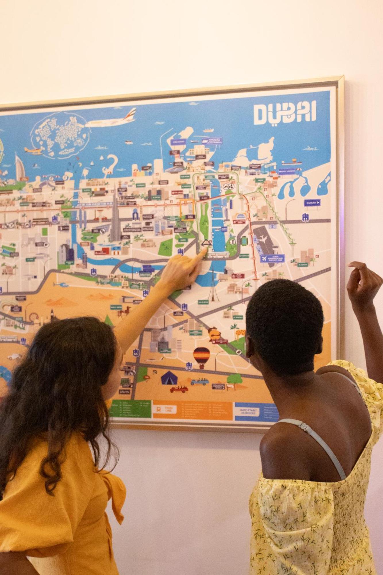 Lunar Hostel 96 Dubaj Kültér fotó